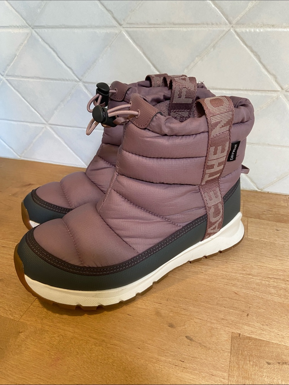 The North Face Kids Mauve Pink Puffer Rain & Snow Boots